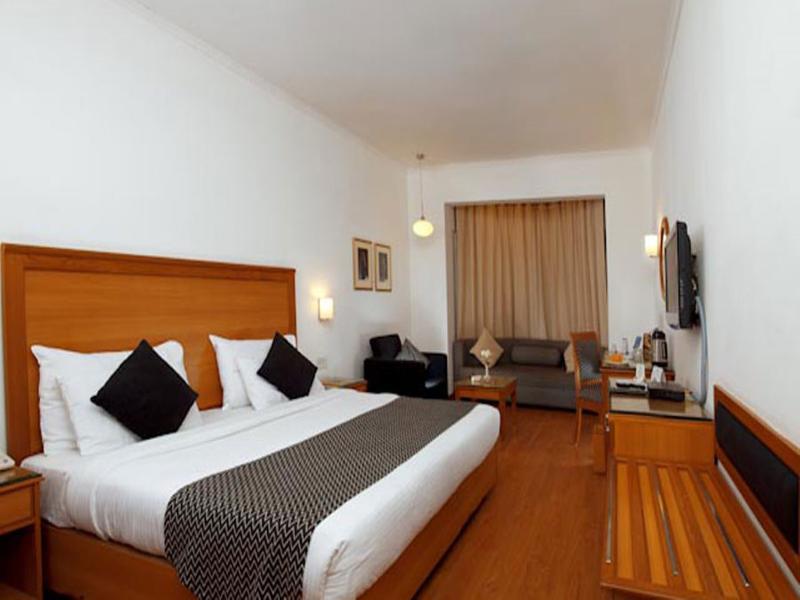 Hotel Abad Plaza Kochi Exterior foto