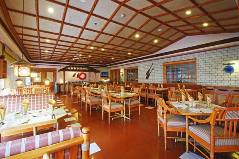 Hotel Abad Plaza Kochi Exterior foto