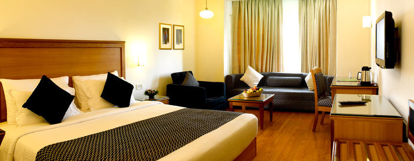 Hotel Abad Plaza Kochi Exterior foto